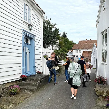 Sogndalstrand Kulturhotell Отель Sogndalsstrand