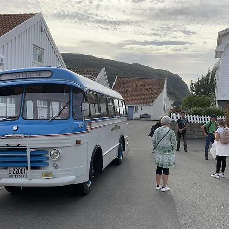 Отель Sogndalstrand Kulturhotell Sogndalsstrand